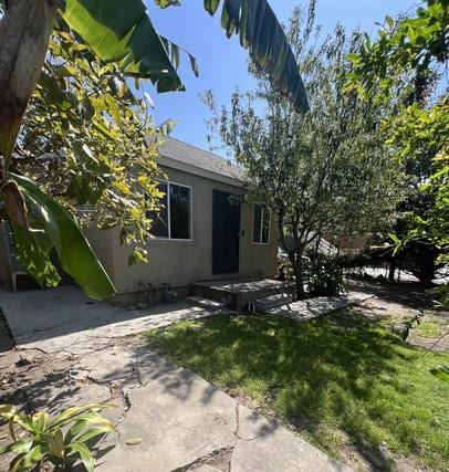 property at 851 S 33rd St