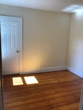 6 Spalding St in Lowell, MA - Building Photo - Building Photo