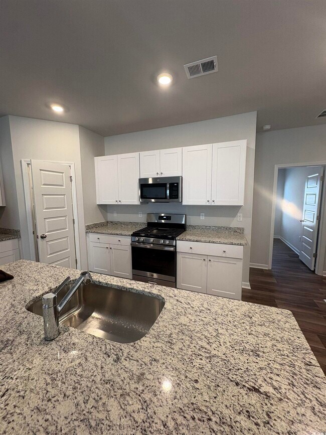 820 Wapama St in Little River, SC - Building Photo - Building Photo