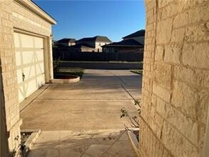 18404 Star Gazer Way in Pflugerville, TX - Building Photo - Building Photo