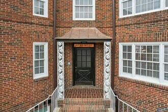 401 Clinton Ave E in Huntsville, AL - Building Photo - Building Photo