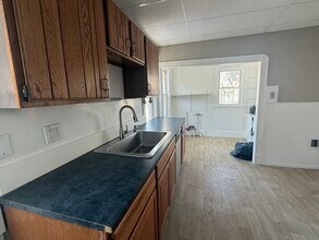 20 Henry Ave in Somerville, MA - Building Photo - Building Photo