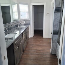812 15th St, Unit A in Oakland, CA - Building Photo - Building Photo