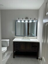 9638 Ravensworth Dr in Houston, TX - Foto de edificio - Building Photo