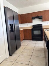 1044 NE 42nd Terrace in Homestead, FL - Building Photo - Building Photo