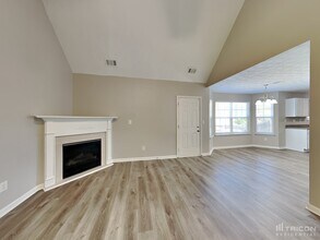 30 Belmont Park Dr in Newnan, GA - Building Photo - Building Photo