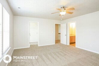 6259 Dusty Laurel Dr in Whitestown, IN - Building Photo - Building Photo