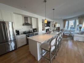 283 Old Colony Ave in Boston, MA - Building Photo