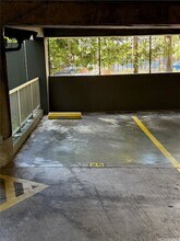 2600 Pualani Way in Honolulu, HI - Foto de edificio - Building Photo