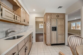 193 E Shore Dr in Massapequa, NY - Building Photo - Building Photo