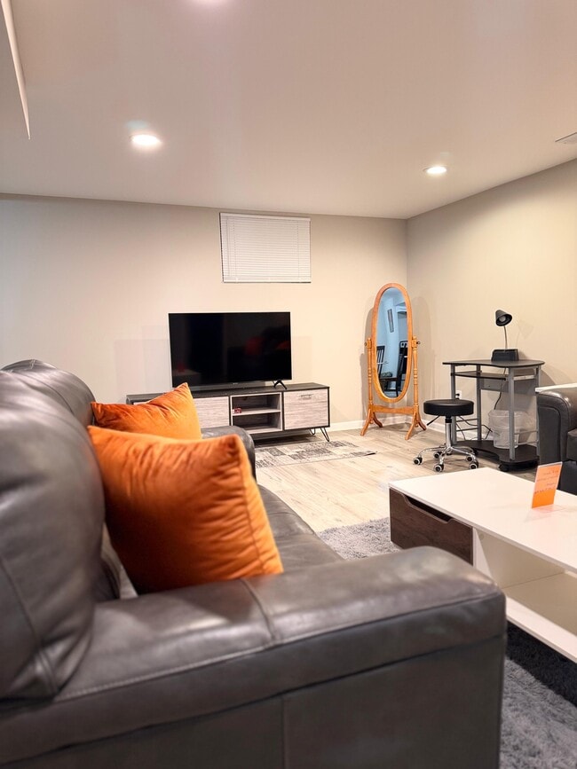 property at 2566 Hightower Ct NW