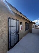 6941 Appleton Dr in Las Vegas, NV - Building Photo