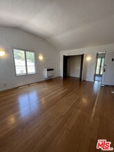 476 Landfair Ave in Los Angeles, CA - Building Photo - Building Photo