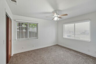 2148 Irvin Wy in Sacramento, CA - Building Photo - Building Photo