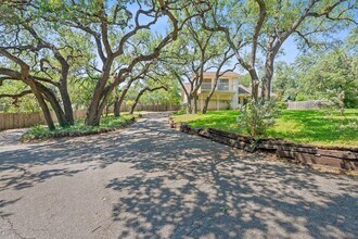 709 Show Low Ct, Unit 06304 in Lakeway, TX - Building Photo - Building Photo