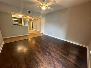 16120 Stuebner Airline Rd in Spring, TX - Building Photo - Building Photo