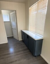 3976 Mission Rd in Stockton, CA - Building Photo - Building Photo