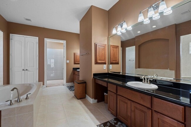 property at 10602 Comeaux Ln