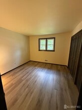 119 Burnett St in Edison, NJ - Building Photo - Building Photo