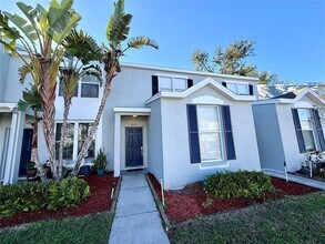 6339 Osprey Lake Cir in Riverview, FL - Building Photo - Building Photo