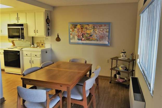 3033 Via Vista in Laguna Woods, CA - Building Photo - Building Photo
