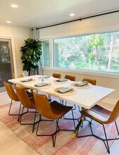 1001 Gilford St in Oldsmar, FL - Building Photo - Building Photo