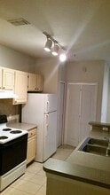 1275 Lake Shadow Cir in Maitland, FL - Foto de edificio - Building Photo
