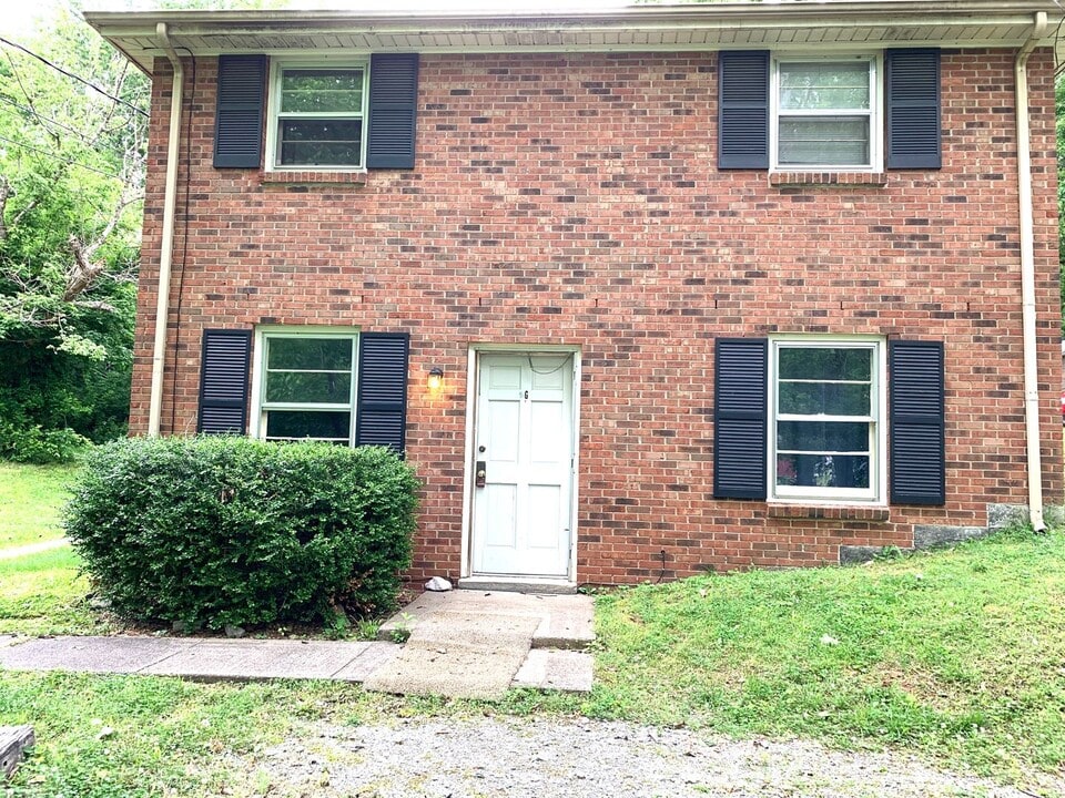 72 E Fork Dr, Unit G in Clarksville, TN - Building Photo