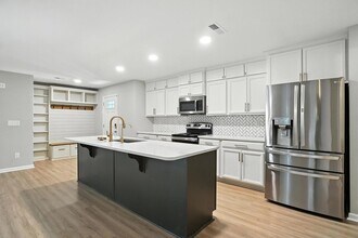 1737 Hooper Court in Charlotte, NC - Building Photo - Building Photo