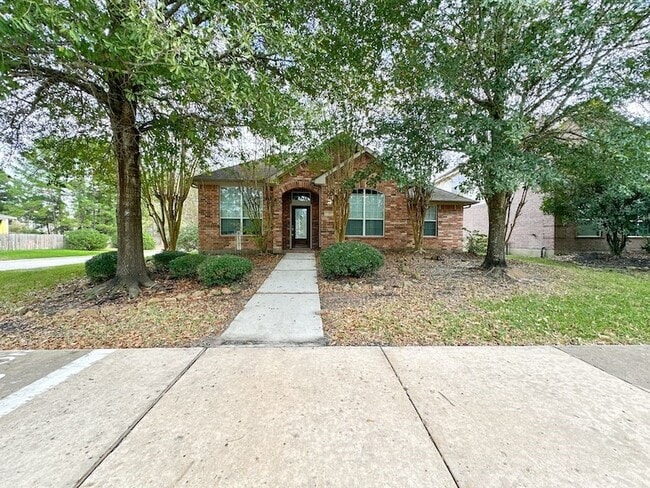 property at 73 E Montfair Blvd