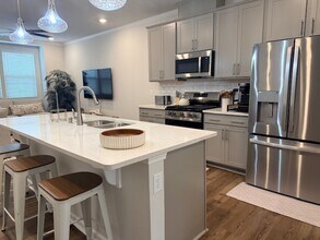 508 Light Oak Way in Apex, NC - Building Photo - Building Photo