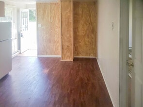 84 Washington St in Lancaster, VA - Building Photo - Building Photo