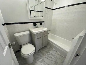 2857 Valentine Ave in Bronx, NY - Building Photo - Building Photo