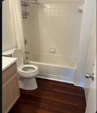 2011 N Highway 17, Unit G in Mount Pleasant, SC - Building Photo - Building Photo