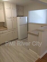 2527 Emily Ln in Jacksonville, FL - Building Photo - Building Photo