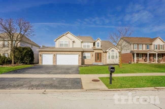 property at 10416 Santa Cruz Ln