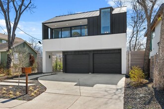2903 E 14th St in Austin, TX - Building Photo - Building Photo