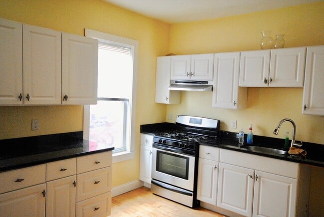 1085 Dorchester Ave, Unit 3