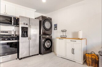 7675 El Cerro Dr in Buena Park, CA - Building Photo - Building Photo