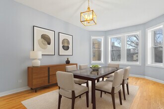 1529 S Komensky Ave in Chicago, IL - Building Photo - Building Photo