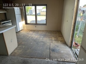 122 US-20 in Thermopolis, WY - Building Photo - Building Photo