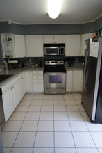 8550 Tidewater Dr in Norfolk, VA - Building Photo - Building Photo