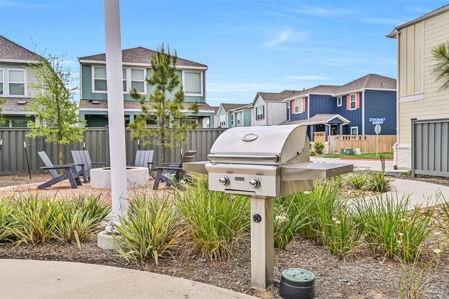 property at 2403 Bay Breeze Dr