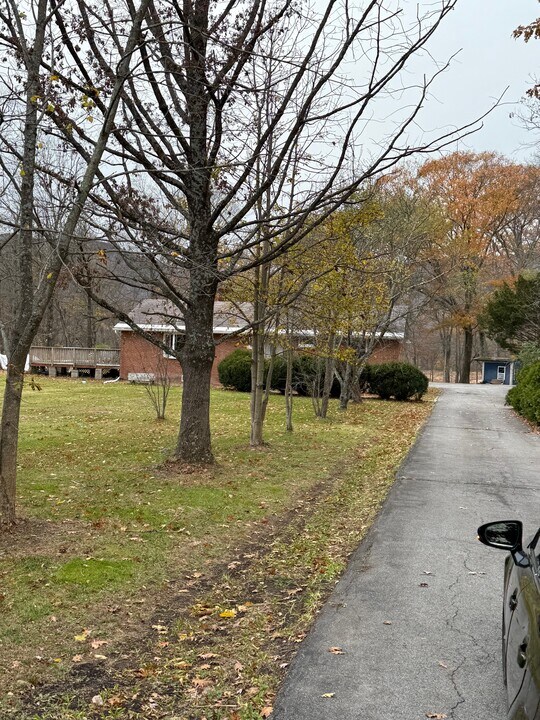 4387 NY-32 in Catskill, NY - Building Photo