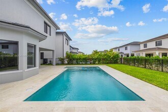 19670 NE 14th Ct in Miami, FL - Building Photo - Building Photo