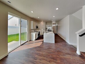 8972 Royal Ln in West Jordan, UT - Building Photo - Building Photo