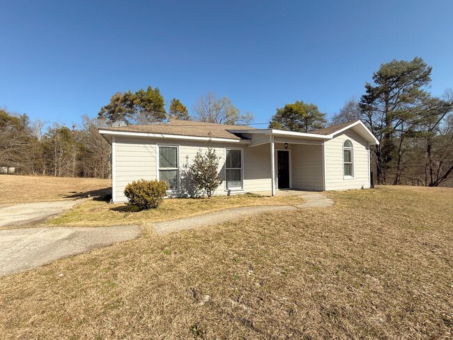 169 Lee Rd 207 in Phenix City, AL - Building Photo - Building Photo