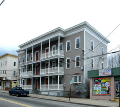 1055-1059 Social St in Woonsocket, RI - Building Photo - Building Photo