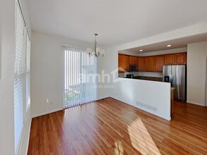 1184 S Coolidge Cir in Aurora, CO - Building Photo - Building Photo