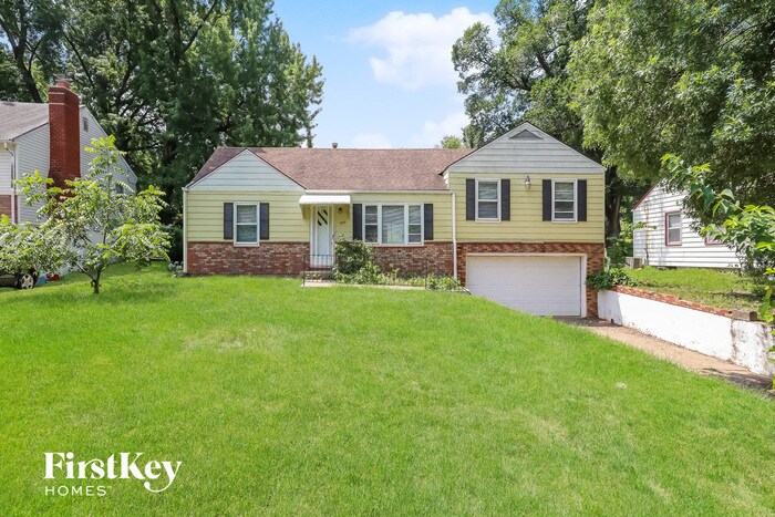 8405 E 47th St in Kansas City, MO - Building Photo